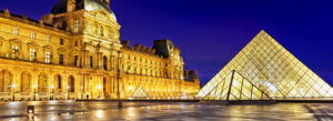 Louvre museum i Paris Frankrig