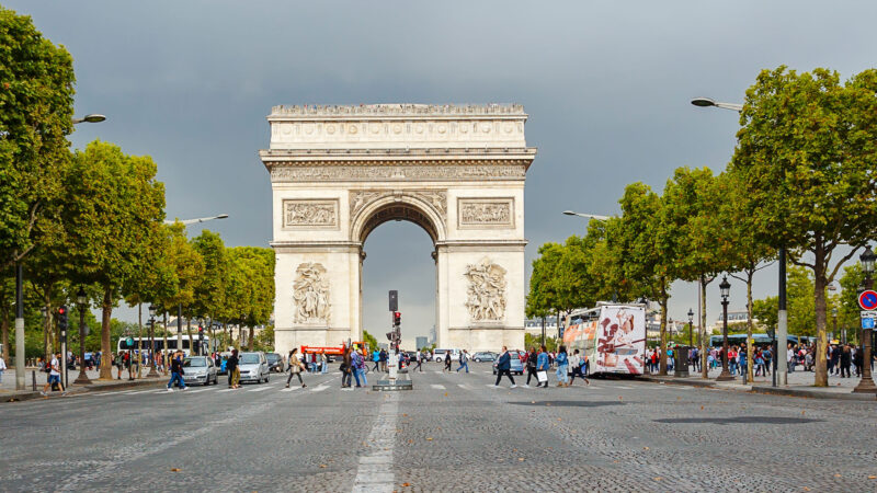 Fly fra Danmark til Paris rejse guide