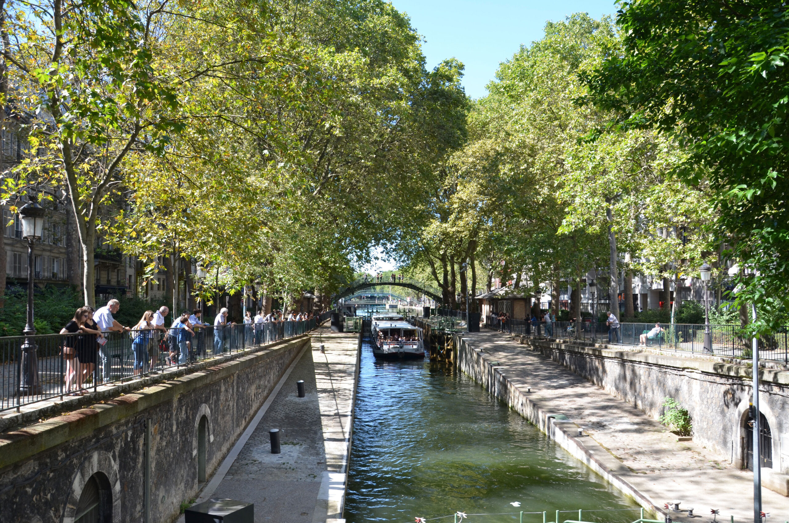 Canal Saint-Martin i Paris: anbefalede områder og bydele